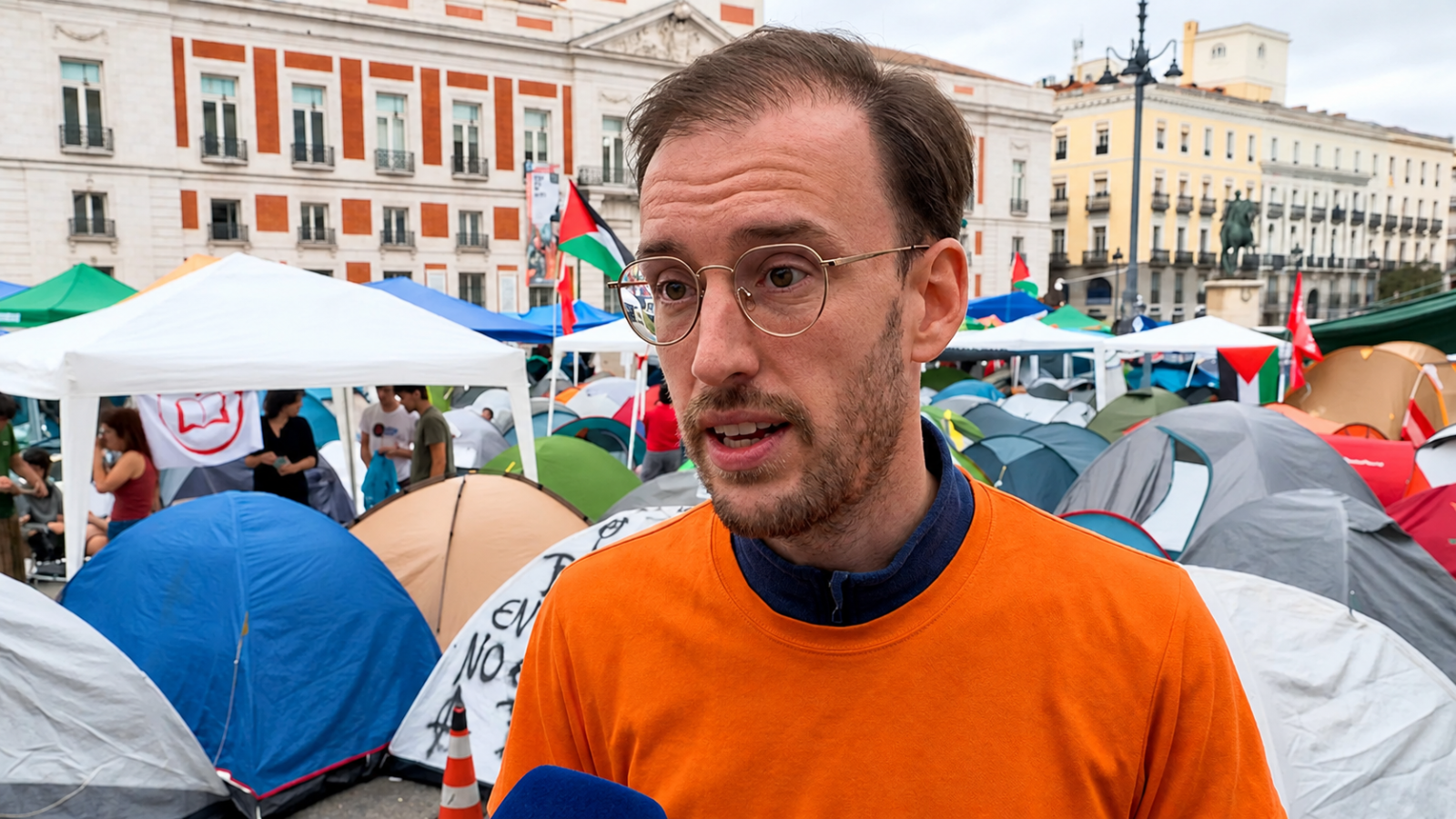 Fernando de los Santos Menéndez es nieto de Aurelio Menéndez Menéndez, ministro de Educación de Suárez