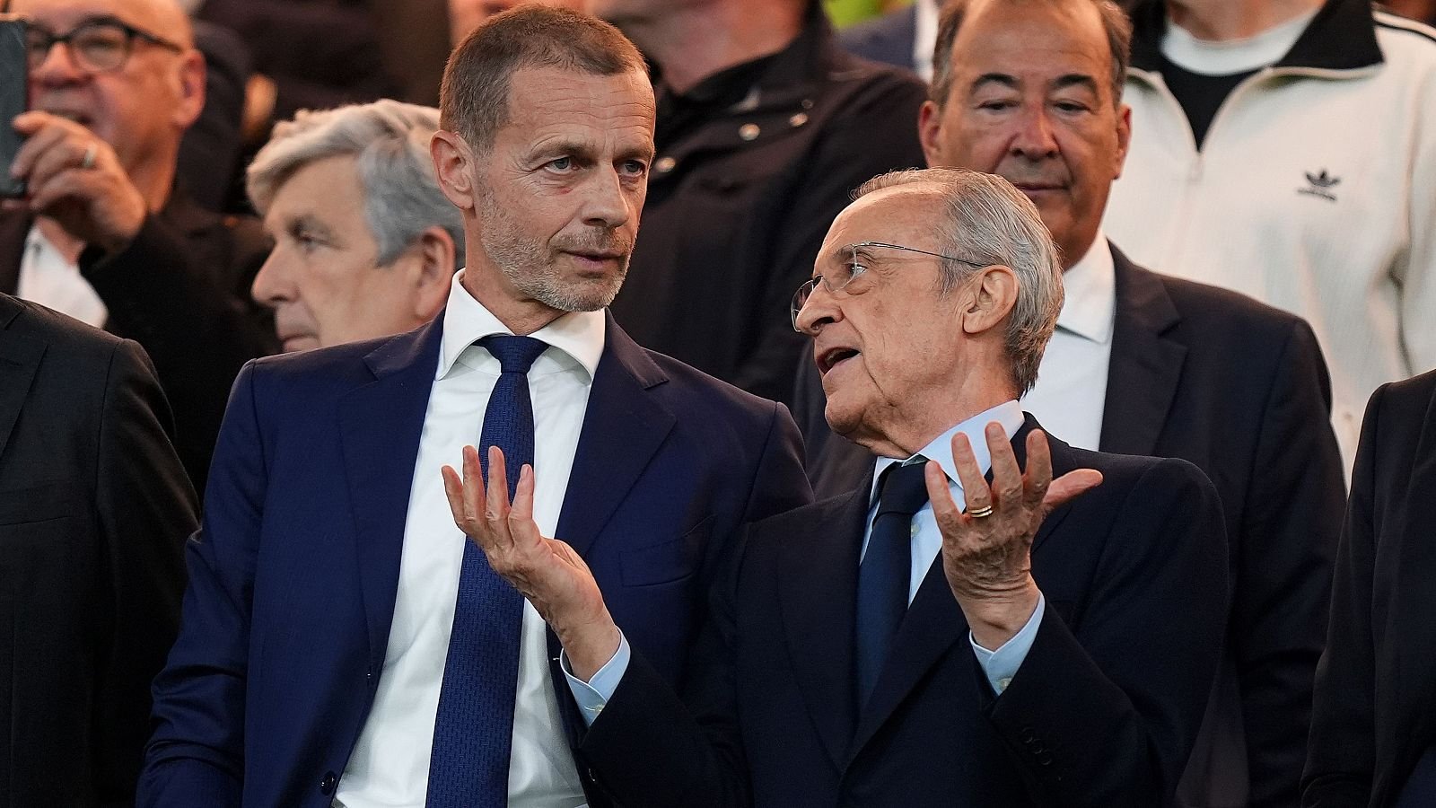 Aleksander Ceferin y Florentino Pérez, presidentes de la UEFA y el Real Madrid, respectivamente